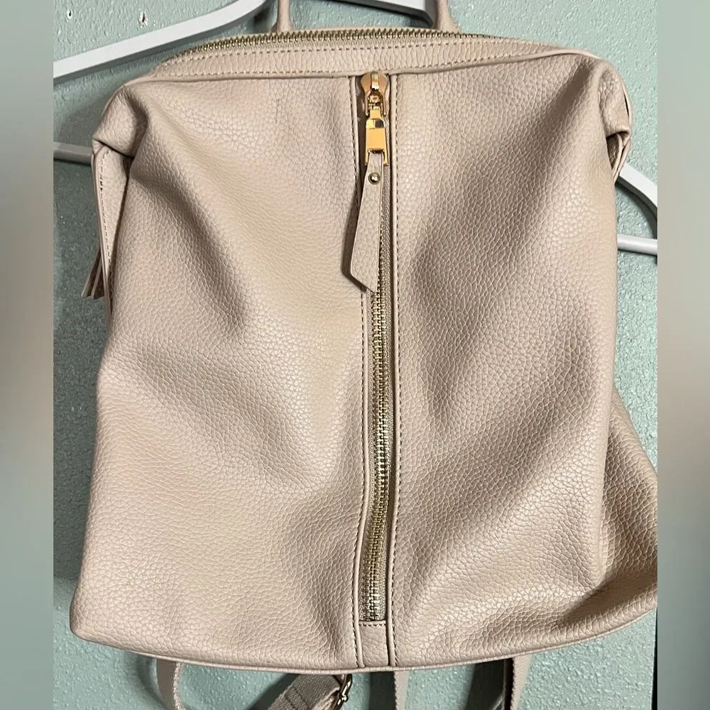 Urban Expressions Kenzie Vegan Pebble Backpack